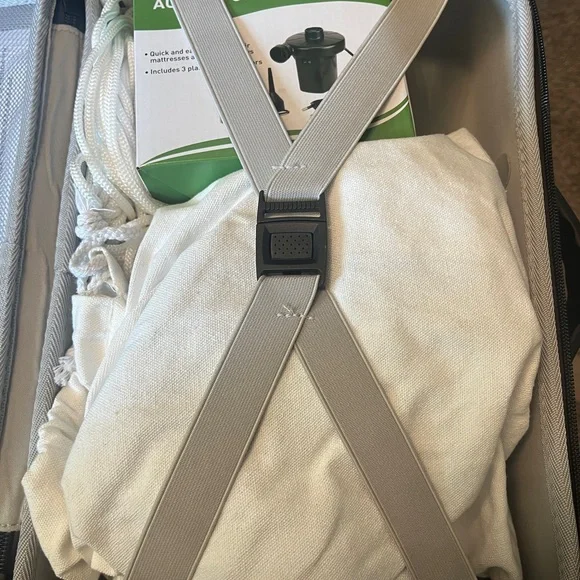 Blue and White Hot Air Balloon Decoration - Picture 6 of 6